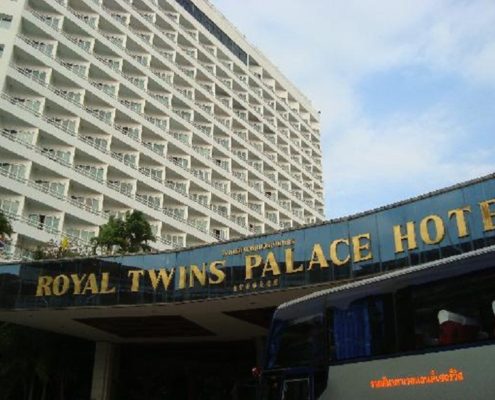 royal-twins-palace-hotel 1